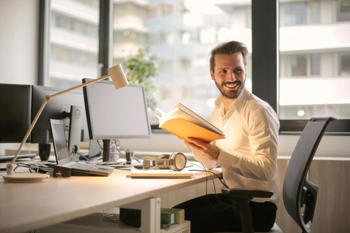 Mastering Conversions: The Comprehensive Guide to Creating Effective Lead Form Templates